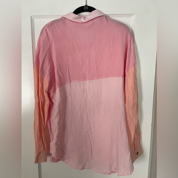 Simply Southern Colorblock Button Down - M/L - Picture 4 of 5